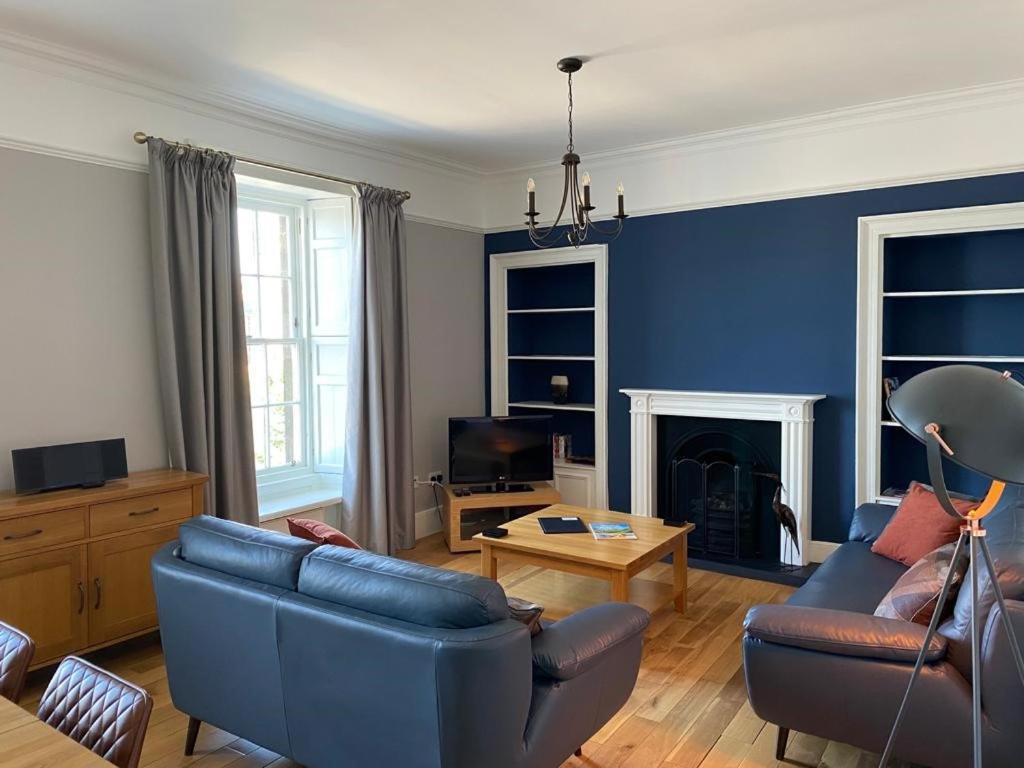 No. 41 Town House Villa อินเวอร์เนส ภายนอก รูปภาพ